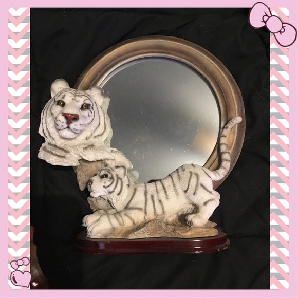 White Siberian Tiger Mirror - Picture 1 of 3
